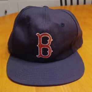 Boston Red Sox Navy Blue Baseball Cap with Red B Logo NWT